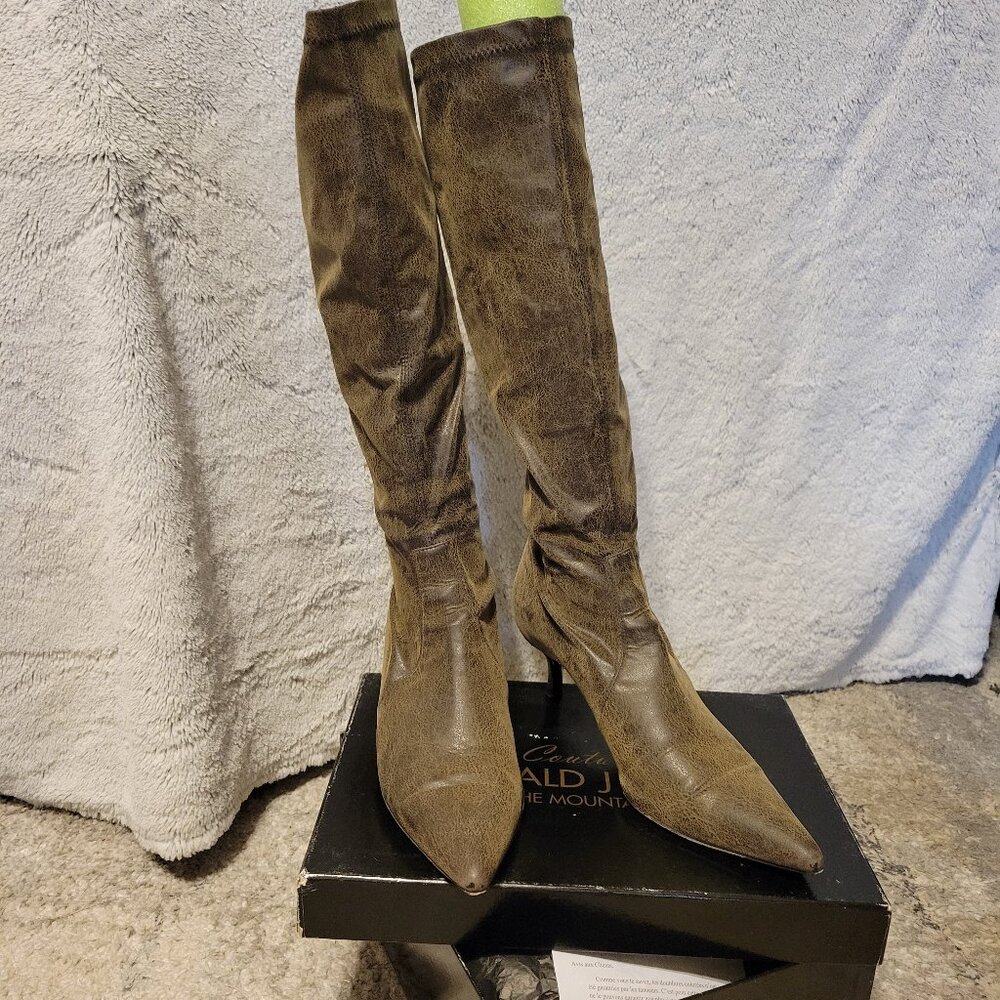 Donald J Pliner 2" Heel Boots